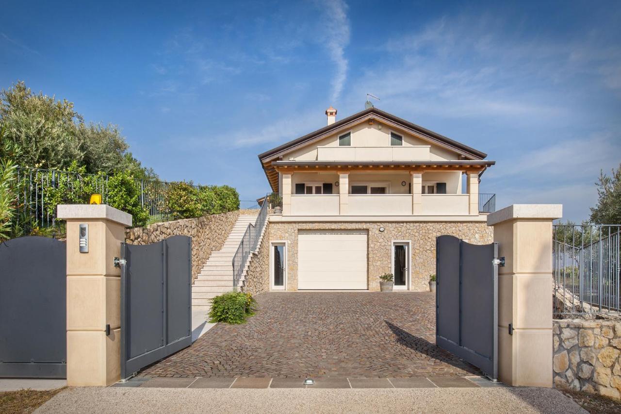 Villa Oleandri San Pietro in Cariano Exteriör bild